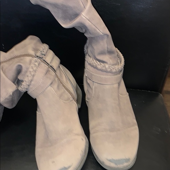 Boots - Picture 2 of 2